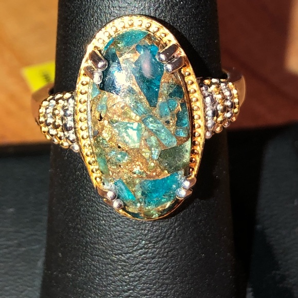 Jewelry - SOLD NWT Matrix Neon Apatite Route Ring